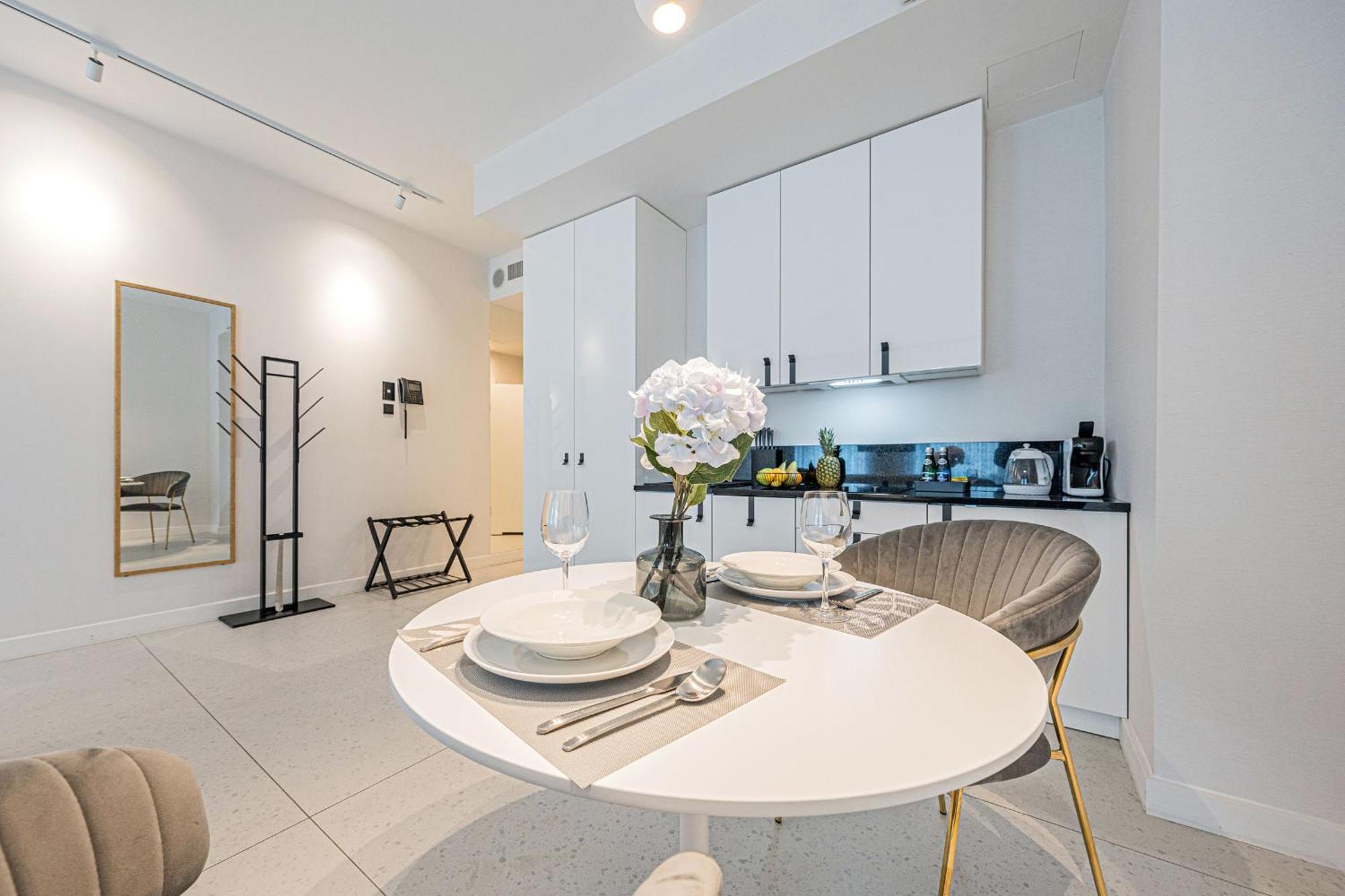 Deo Plaza Apartamenty Premium By Rent Like Home Γκντανσκ Εξωτερικό φωτογραφία